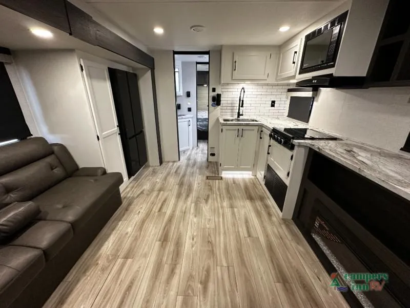 2026 Venture RV Campbound Platinum 281CBH - Photo 2