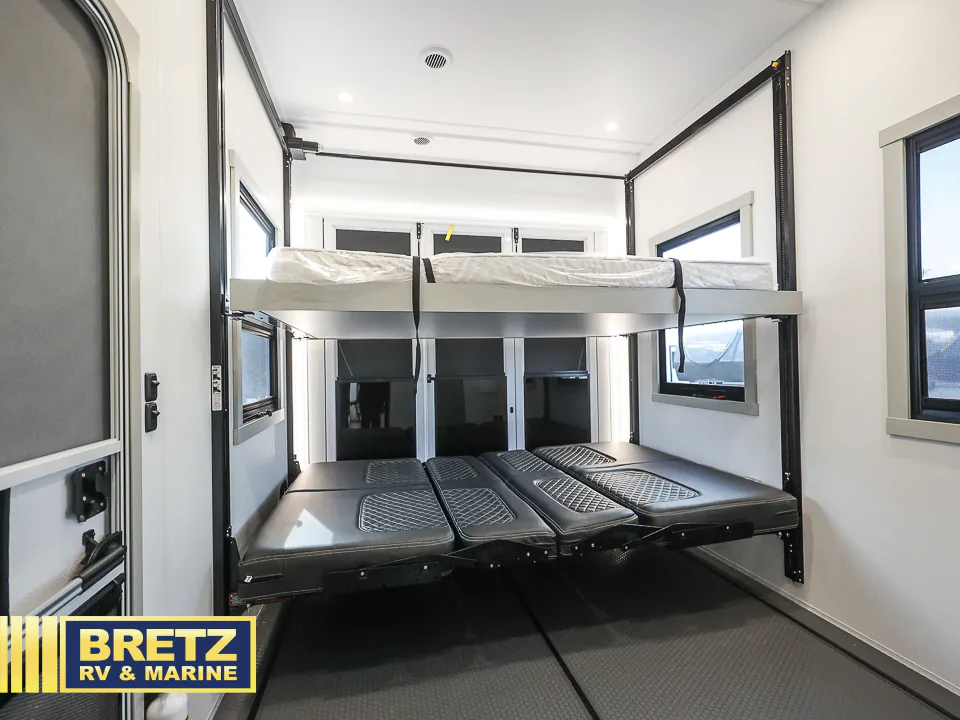 2027 Brinkley Model G 3970, Photos photo 49