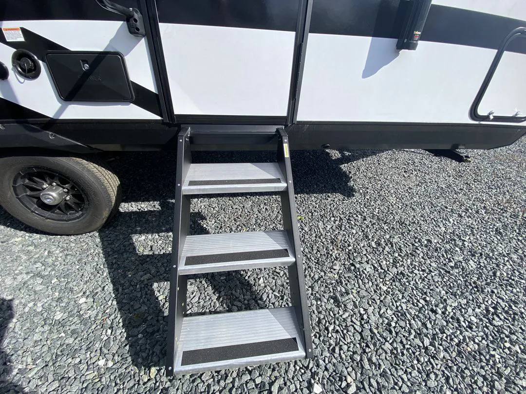 2026 Jayco Jay Feather Air 18FBS - Photo 3