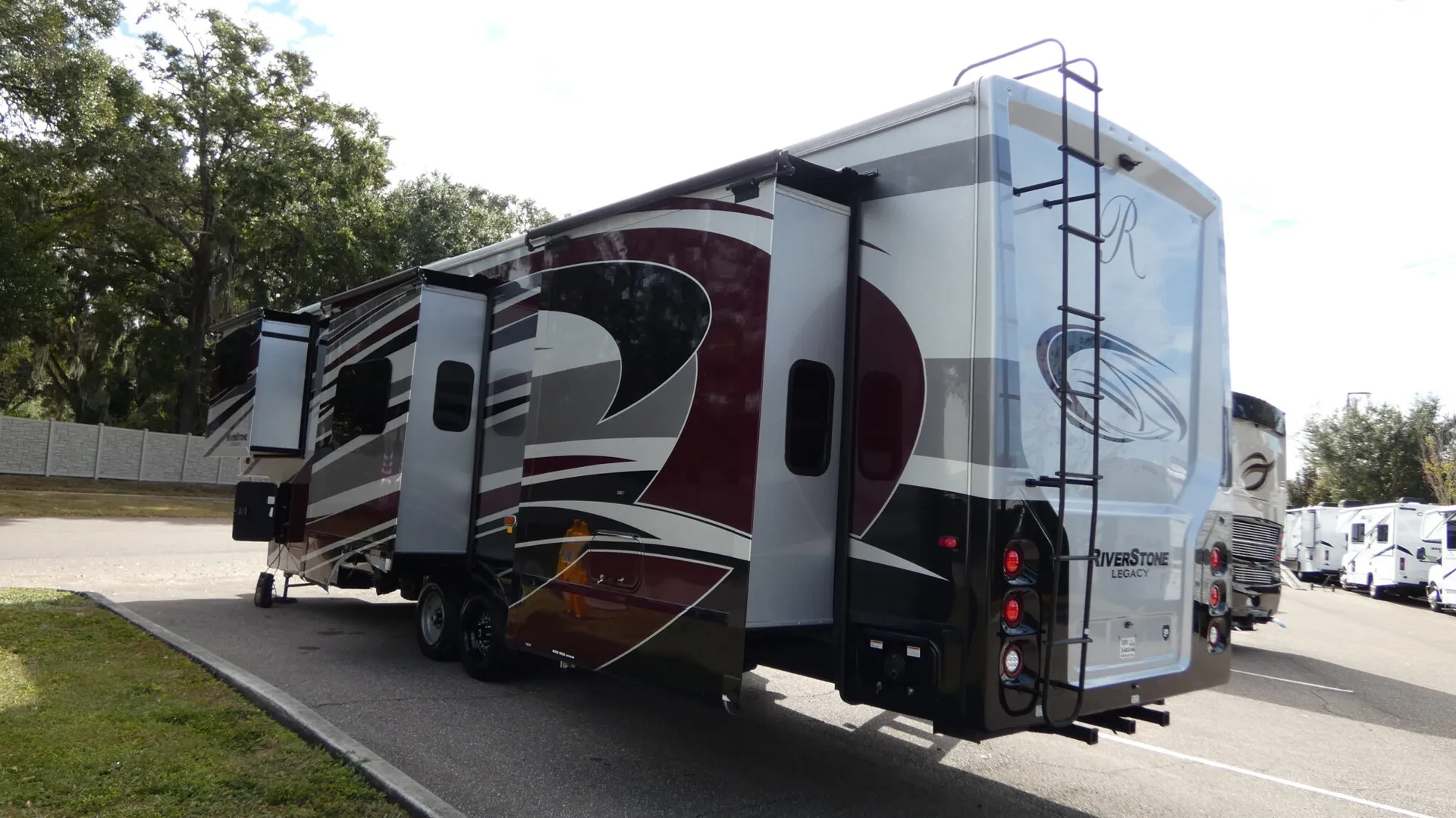 2023 Forest River Riverstone 391FSK - Photo 3