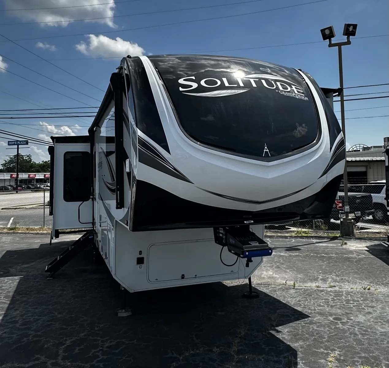 2023 Grand Design Solitude 310GK - Photo 2
