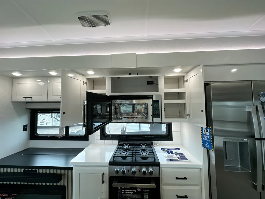 2027 Jayco Pinnacle 36FBTS, Photos photo 22