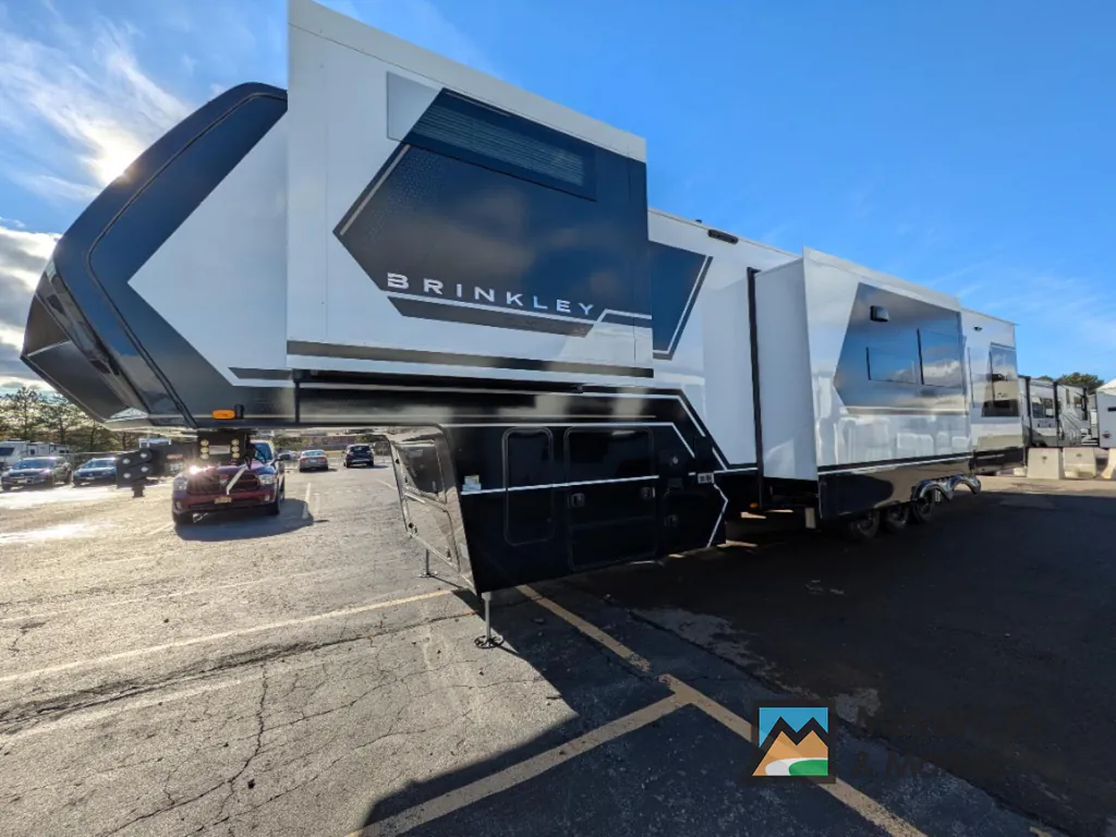 2026 Brinkley Model G 4100, Photos photo 4