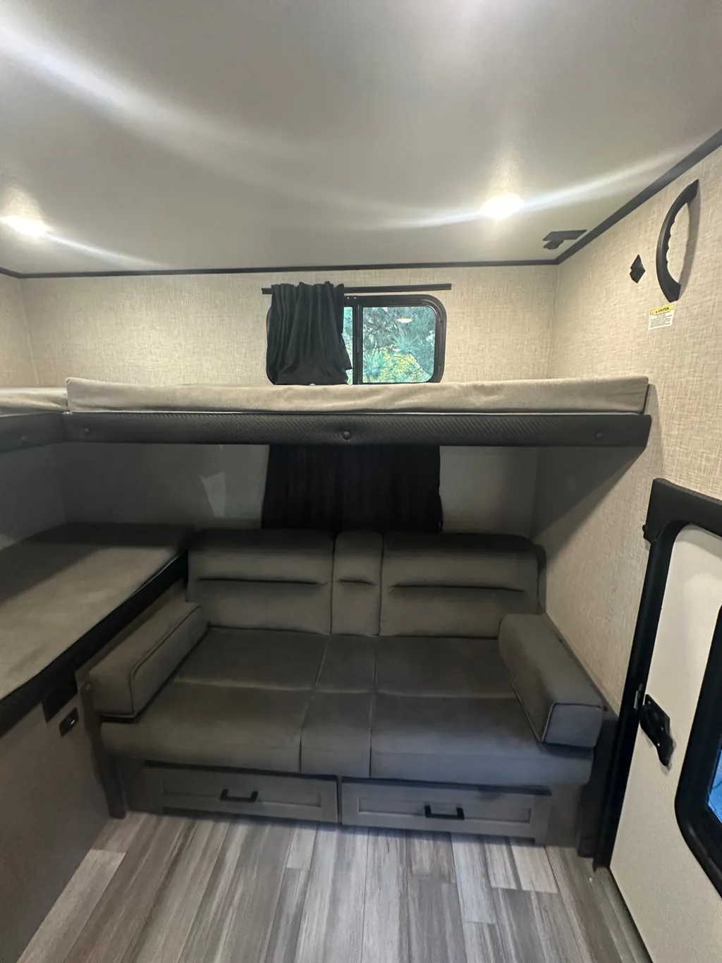 2025 Jayco Jay Feather 29QBH, Photos photo 13