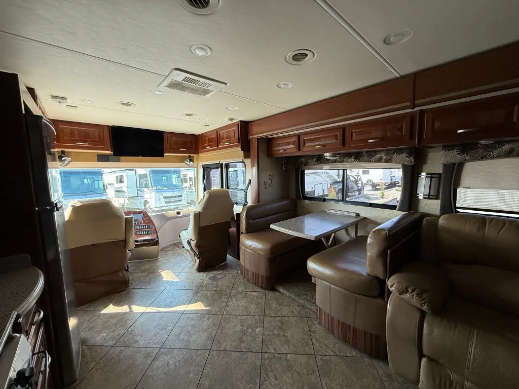 2015 Forest River RV Berkshire 38A, Photos photo 15