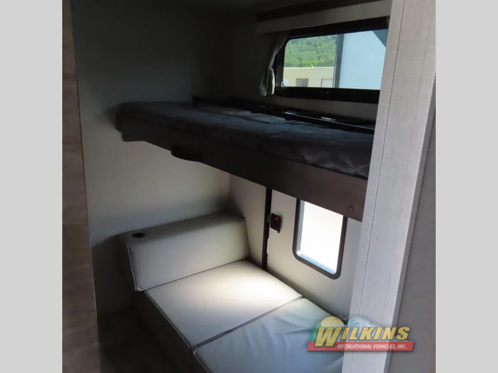 2023 Forest River Rockwood Ultra Lite 2911BS, Photos photo 20