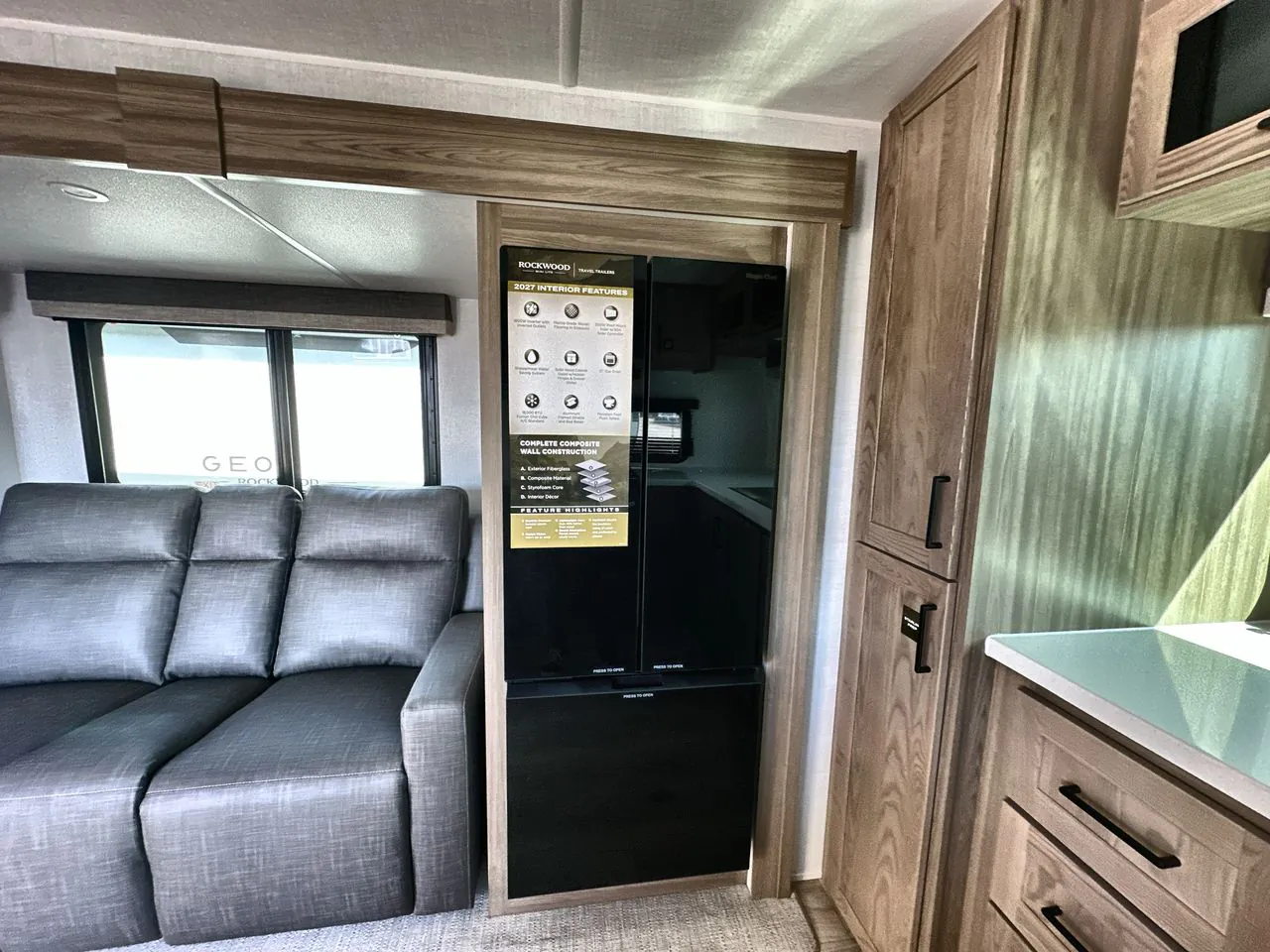 2027 Forest River Rockwood Mini Lite 2523MBR — Photo 7