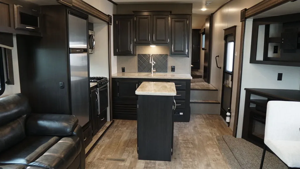 2019 KZ RV Durango Half-Ton D283RLT - Photo 4