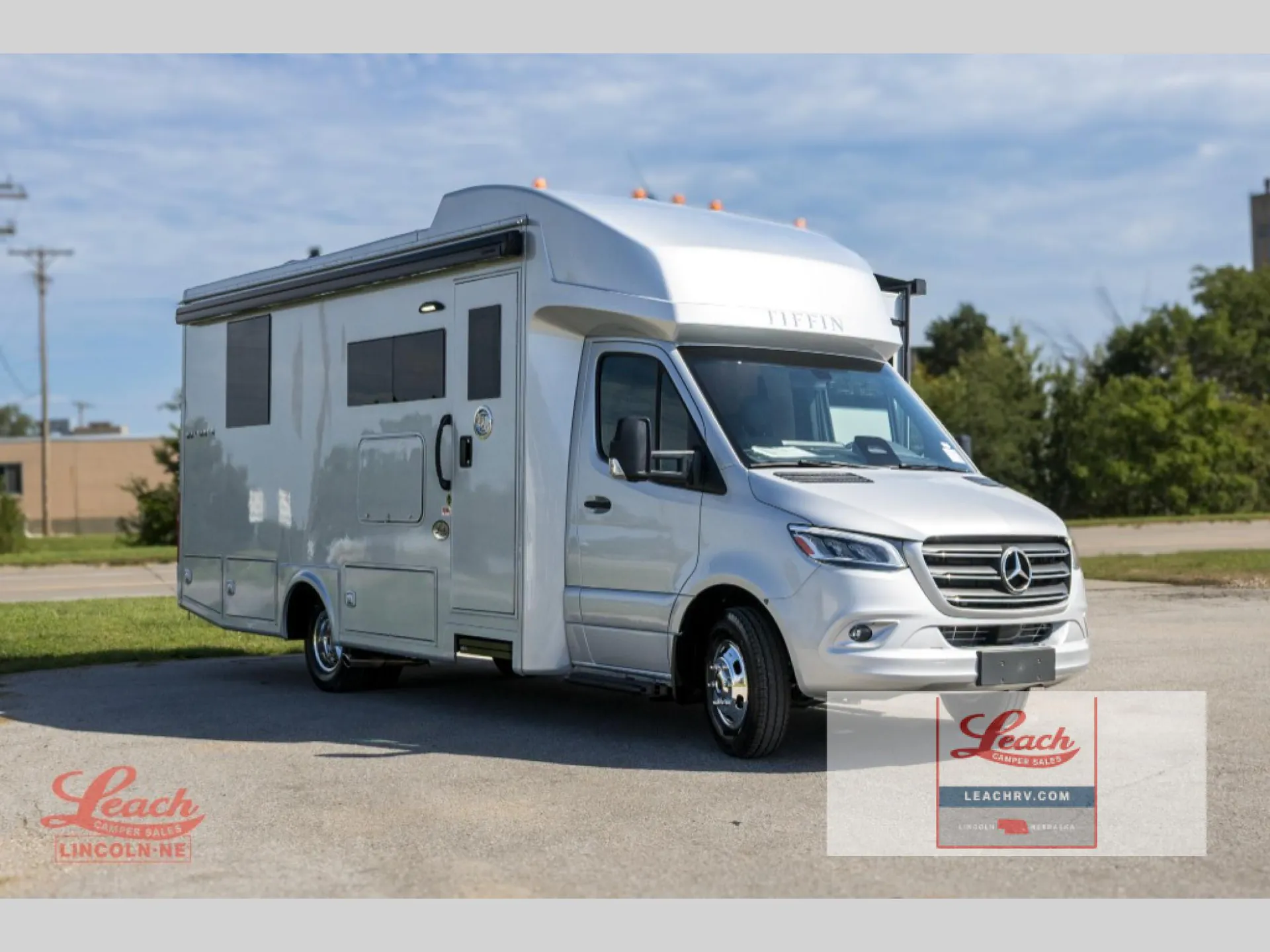2027 Tiffin Wayfarer 25 PW - Photo 2