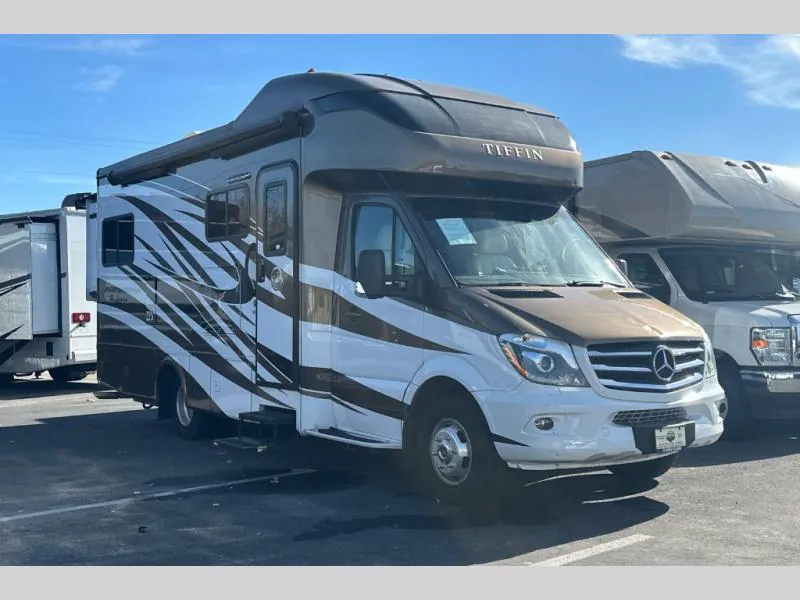 2018 Tiffin Wayfarer 24 BW