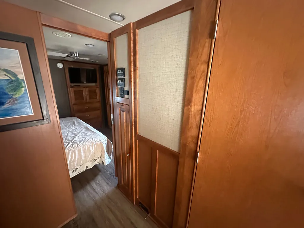 2016 Tiffin Open Road Allegro 34 PA, Photos photo 43