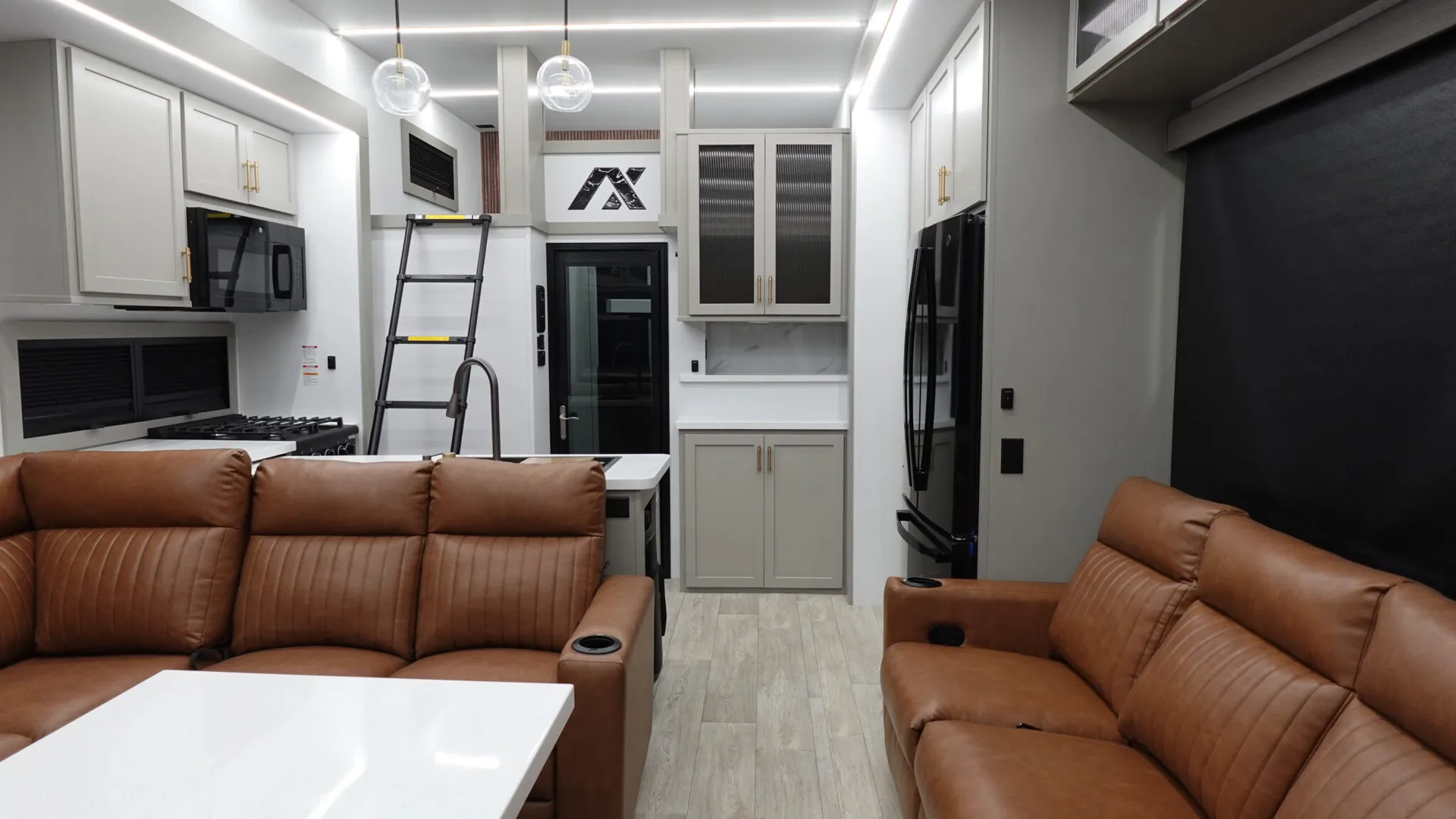 2026 Axiom Vendetta V4250 - Photo 3