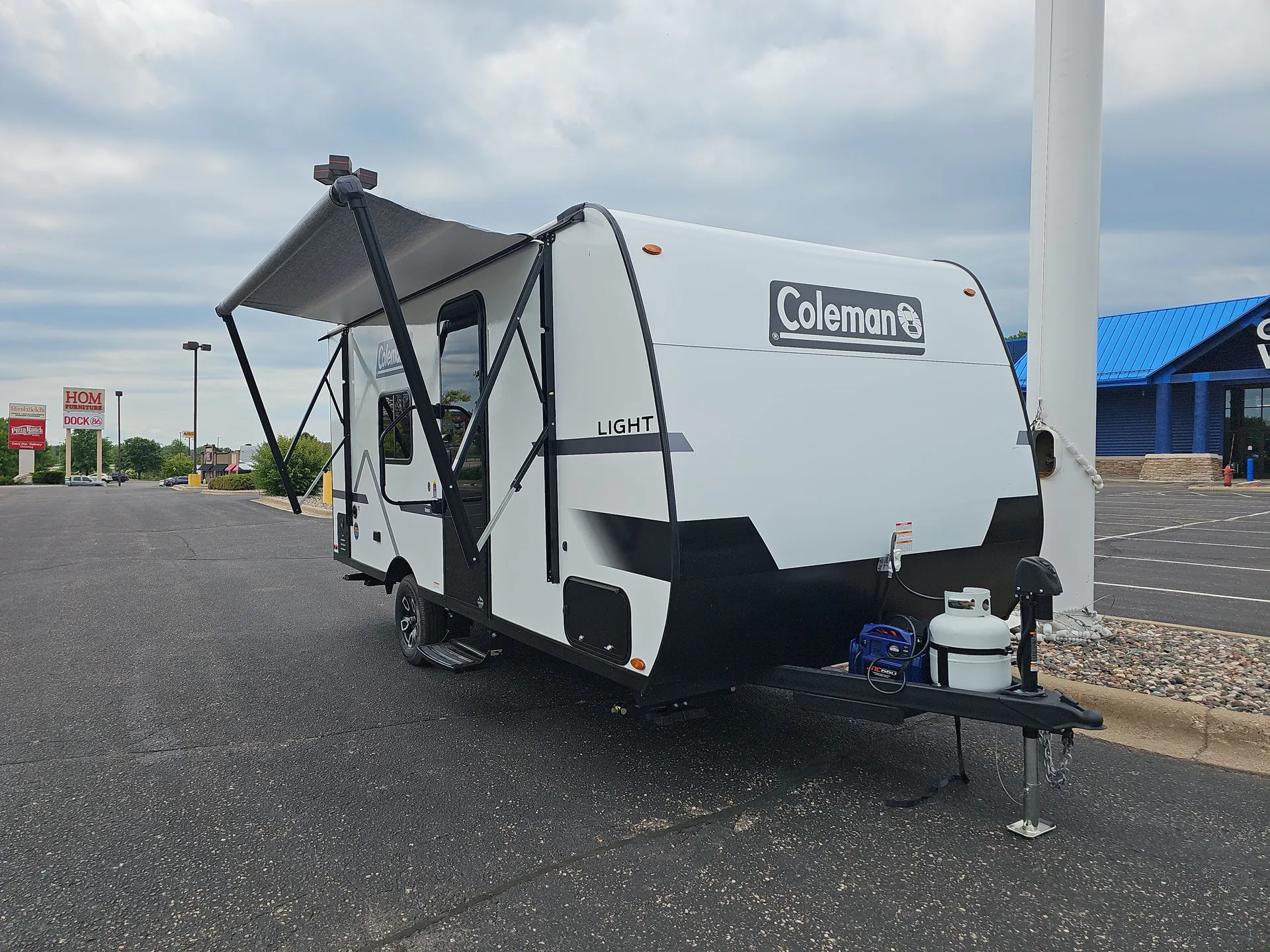 2025 Keystone Coleman Light 17RX - Photo 2