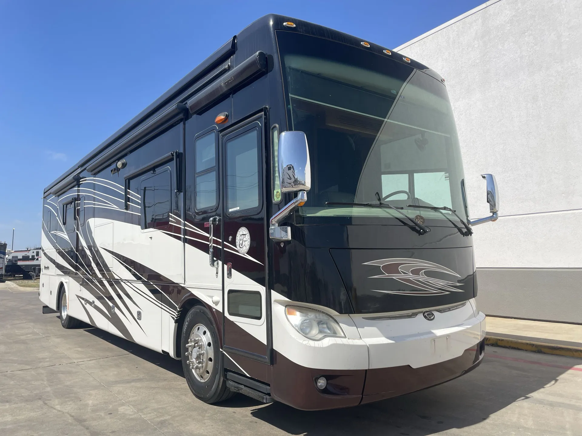 2014 Tiffin Allegro Bus 40QBP - Main photo