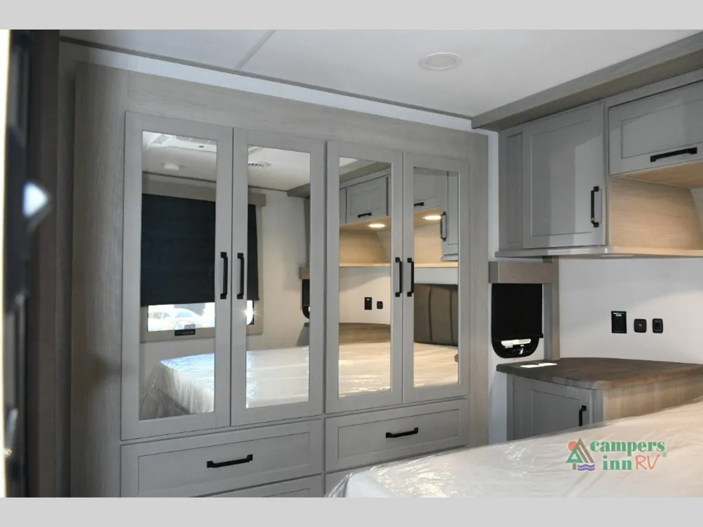 2026 Grand Design Momentum 392M, Photos photo 37
