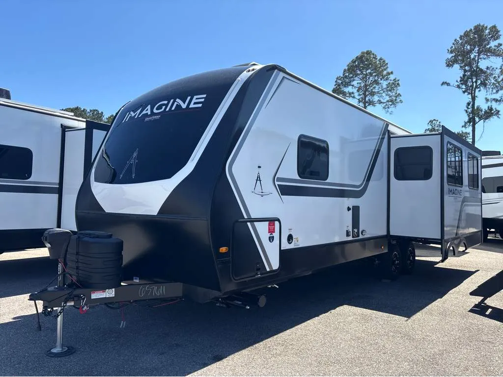 2026 Grand Design Imagine 2670MK - Photo 4