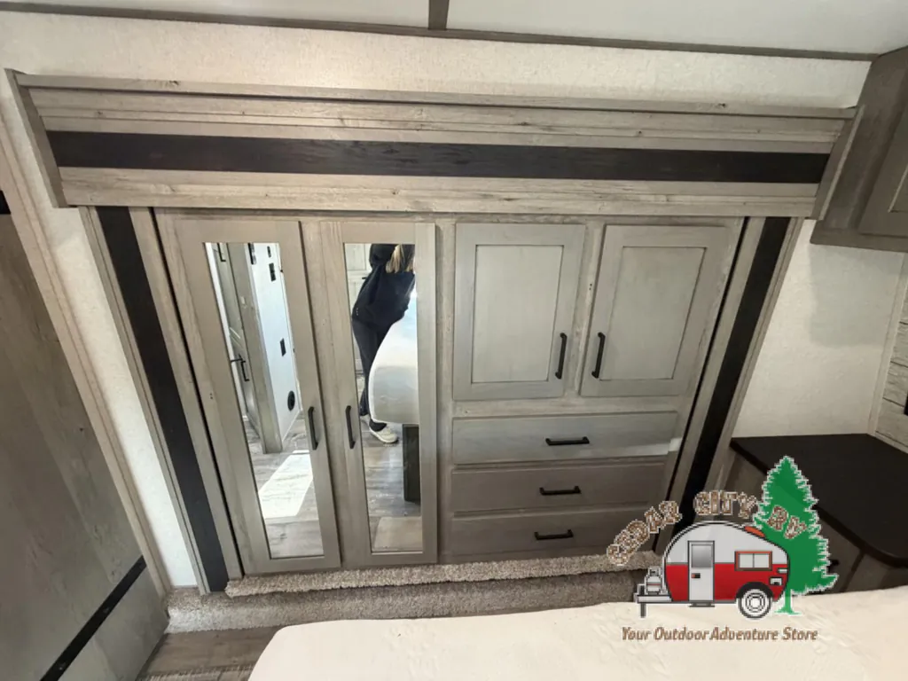 2021 Keystone Raptor 351, Photos photo 38