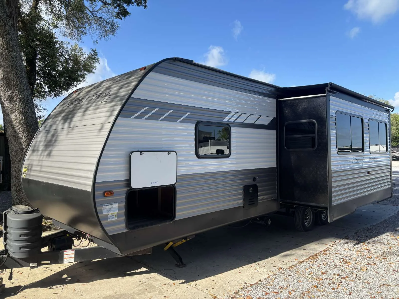 2024 Dutchmen Aspen Trail LE 26RL - Photo 3