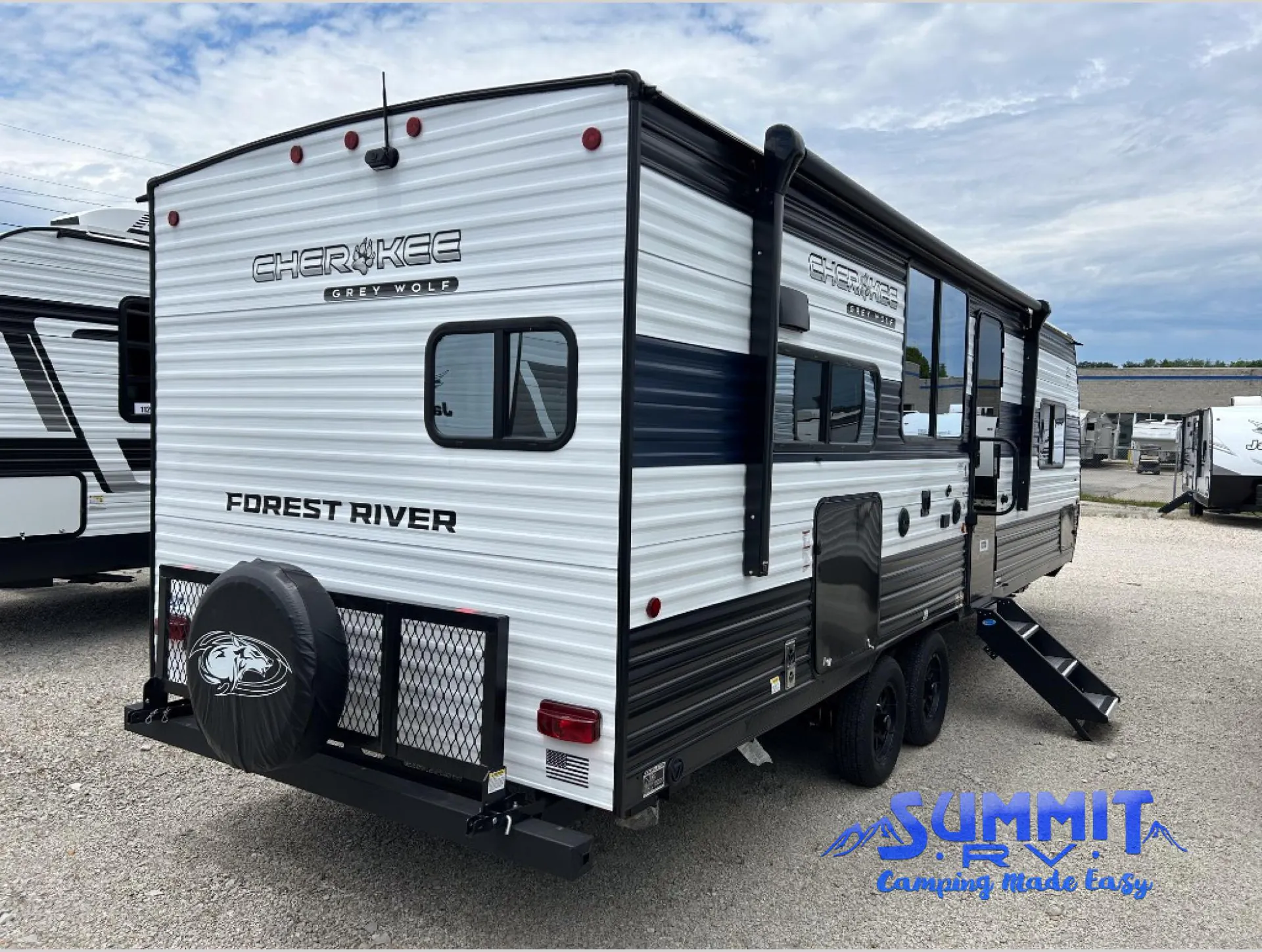 2026 Forest River Cherokee Grey Wolf 26SS — Photo 7