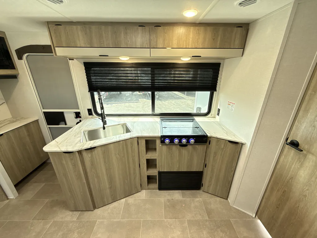 2026 Forest River Airelume 325, Photos photo 14