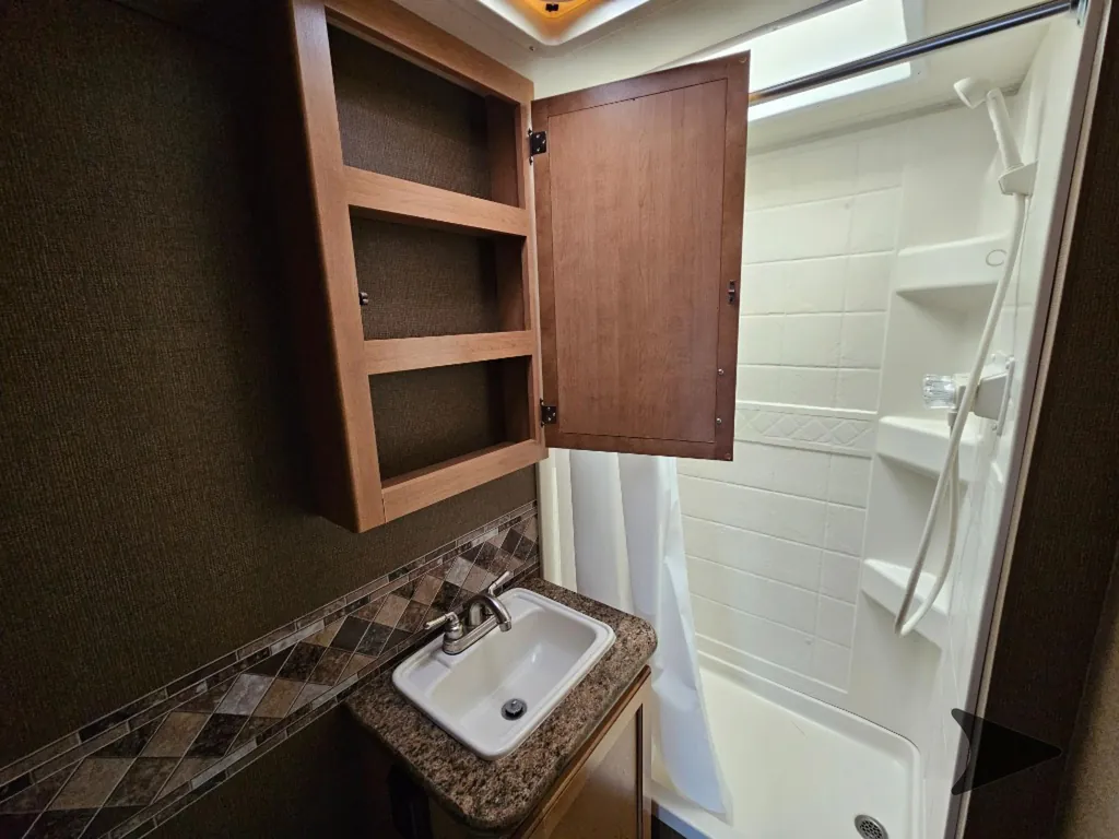 2017 Thor Motor Coach Freedom Elite 22FE, Photos photo 28