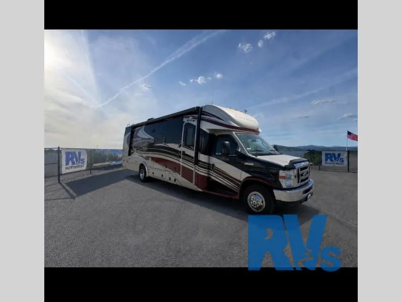 2015 Coachmen Concord 300DS - Photo 2
