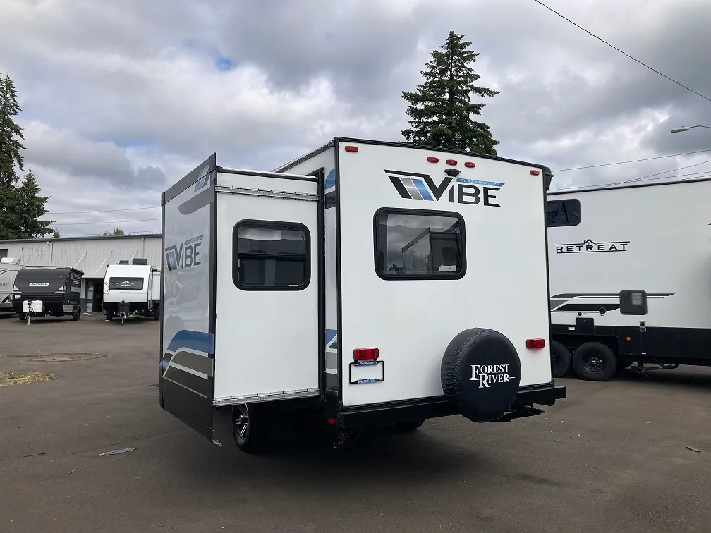 2023 Forest River Vibe West 17RS - Photo 4