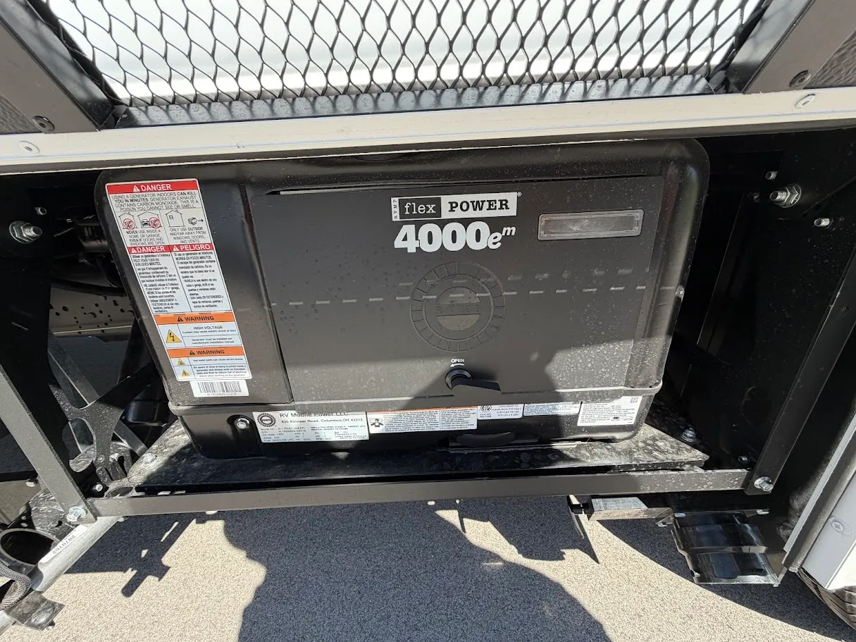 2027 Jayco Redhawk SE 20LF - Photo 4