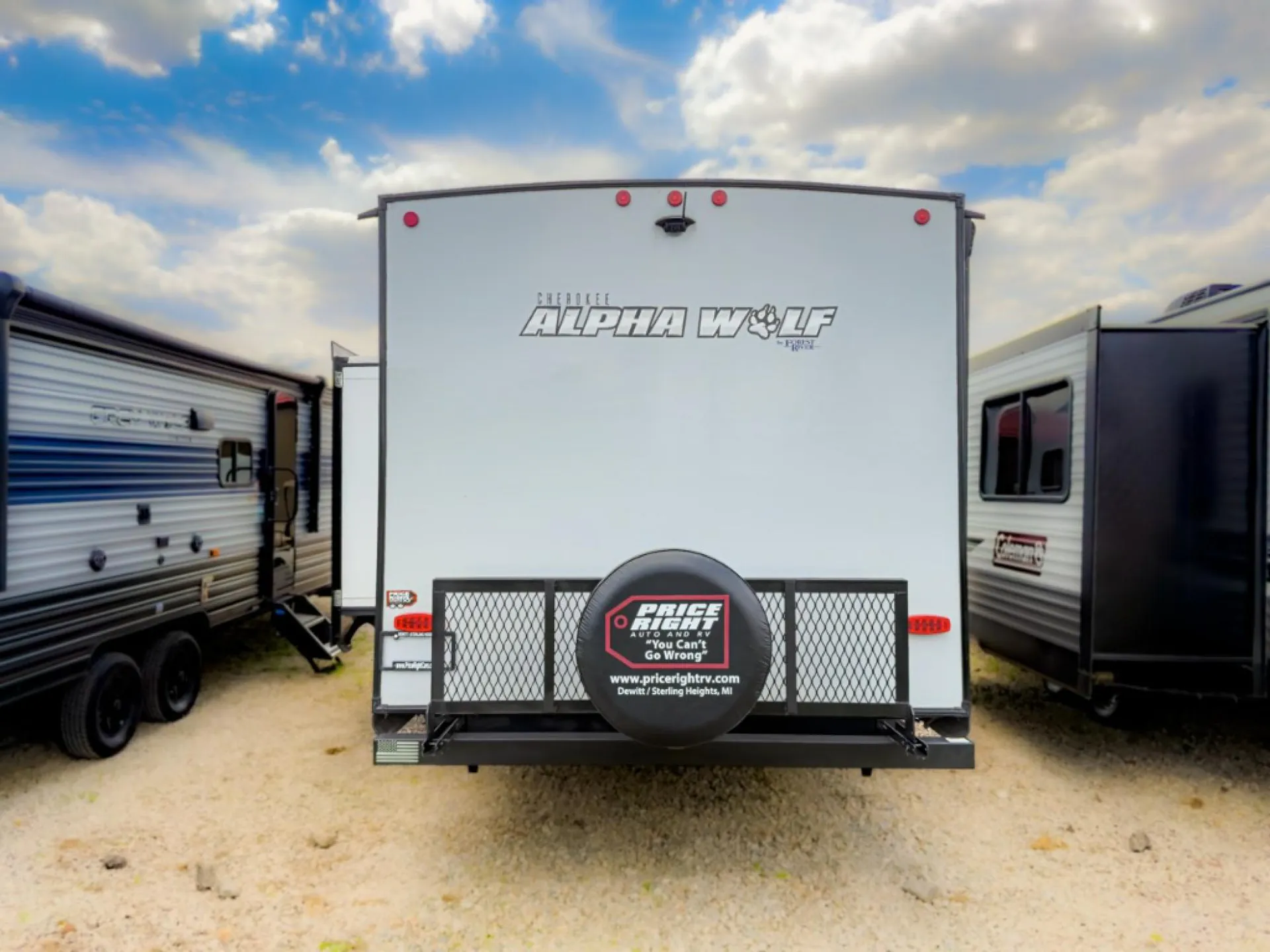 2021 Forest River Cherokee Alpha Wolf 26DBH - Photo 4
