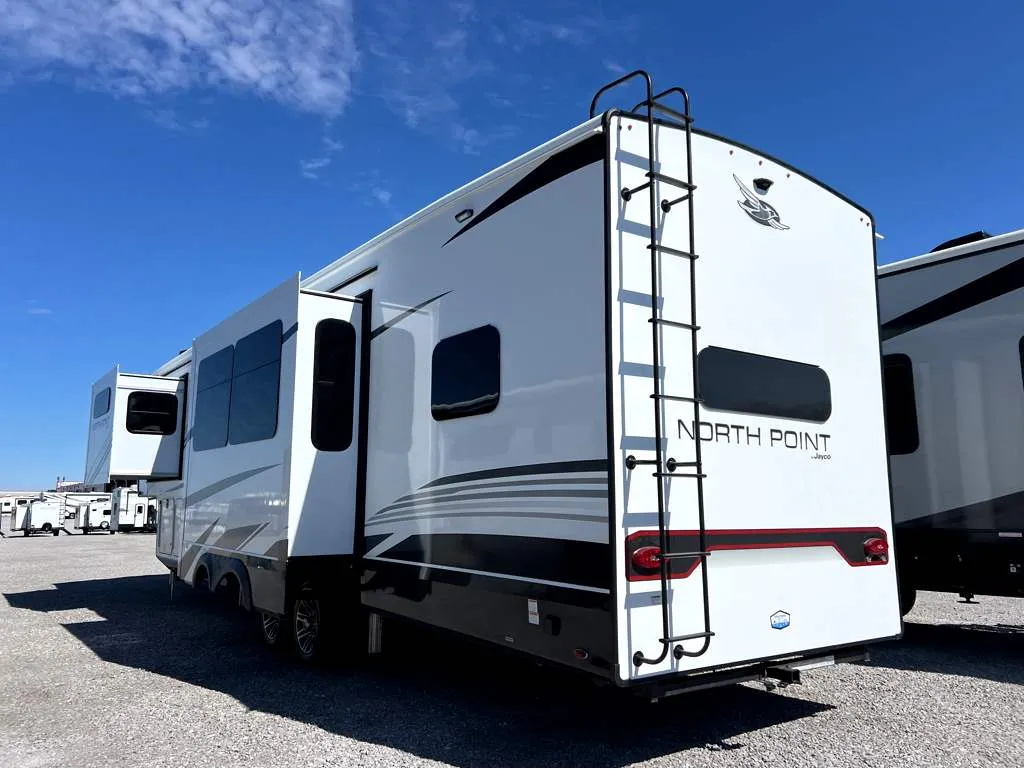 2025 Jayco North Point 365RKTS - Photo 4
