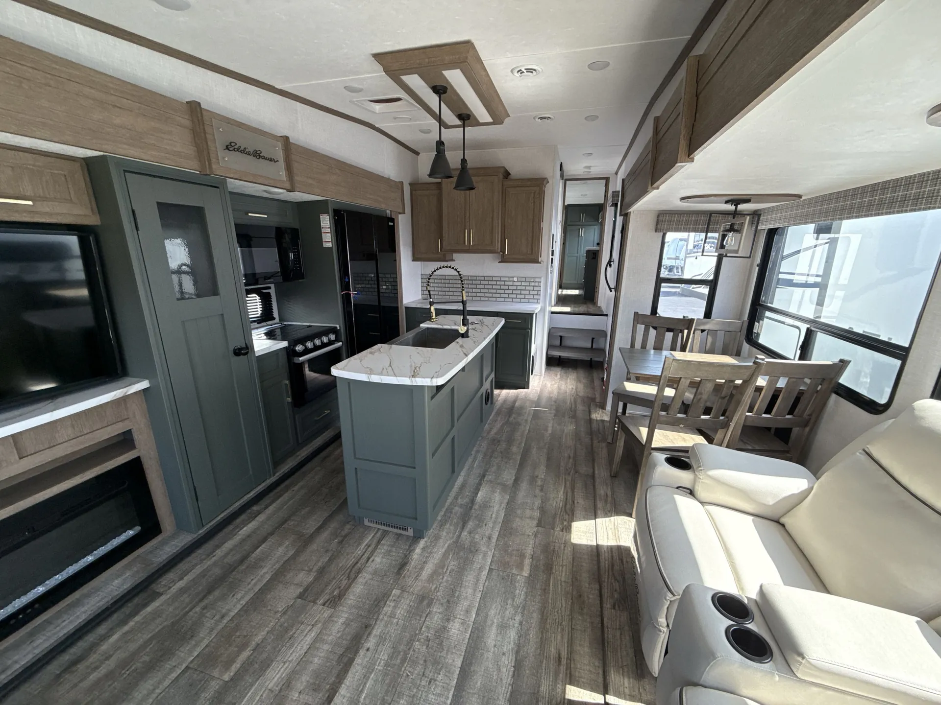 2024 Dutchmen Eddie Bauer 310RL — living area main