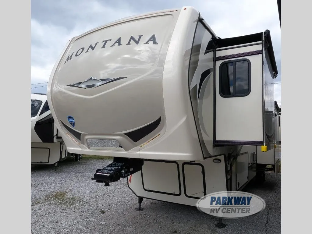 2019 Keystone Montana 3791RD - Photo 3