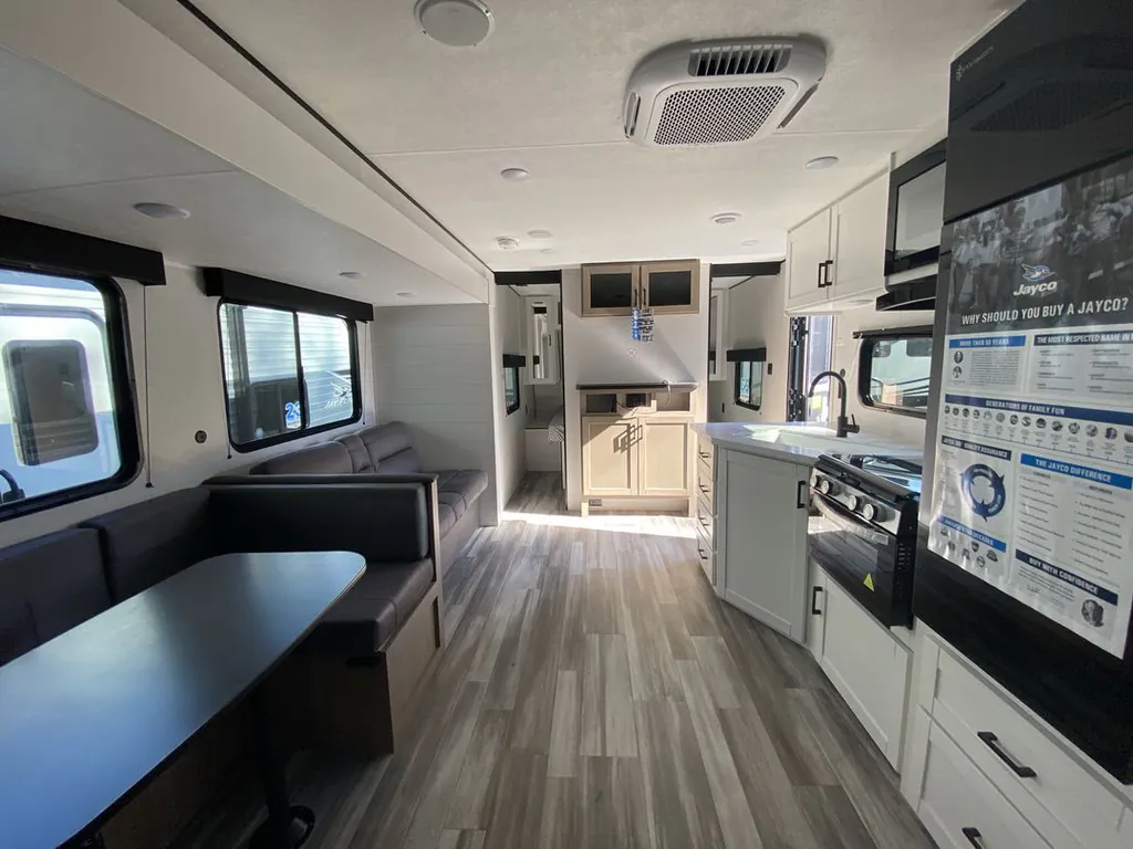 2026 Jayco Jay Flight SLX 321BDS, Photos photo 12