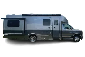 Coach House Platinum IV 272 exterior