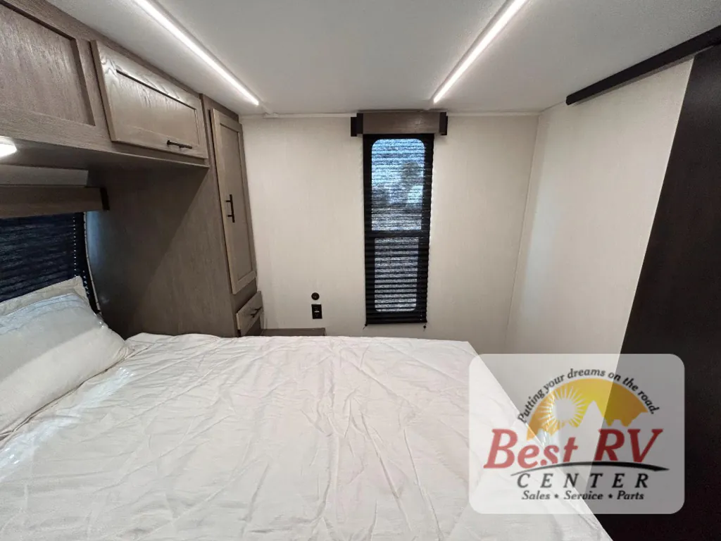 2026 Forest River Cherokee Alpha Wolf 33BH, Photos photo 71