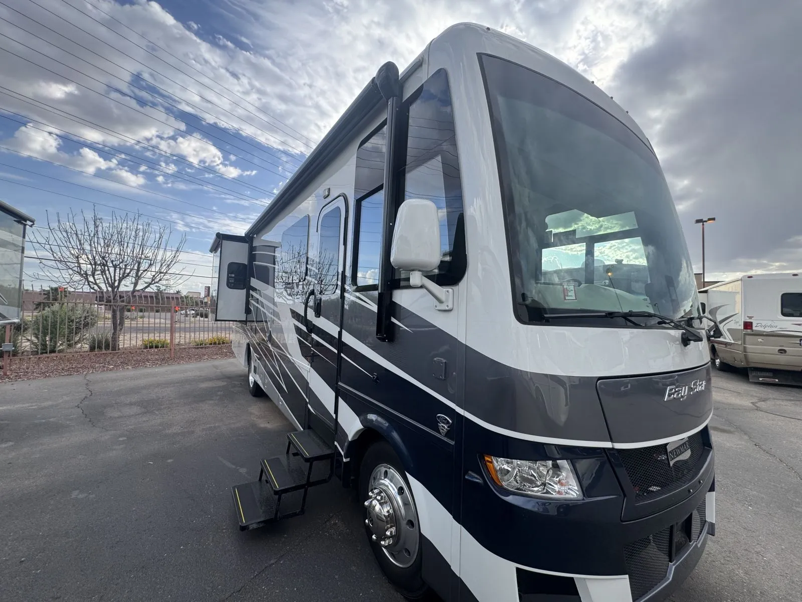 2026 Newmar Bay Star 3114 - Photo 2