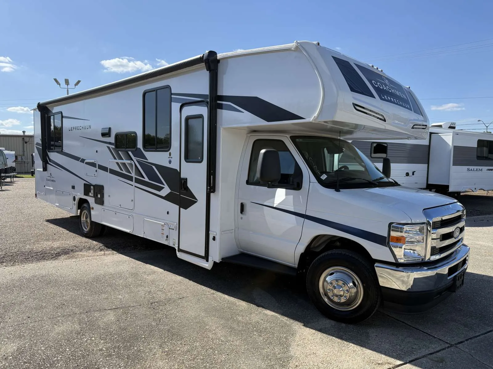 2026 Coachmen Leprechaun 319MB - Photo 3