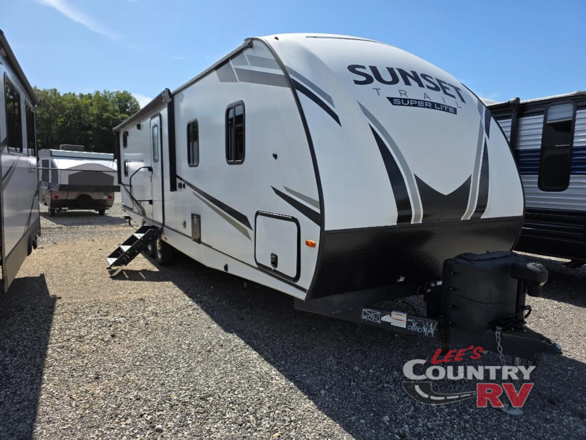 2022 CrossRoads Sunset Trail Super Lite 299QB - Photo 2