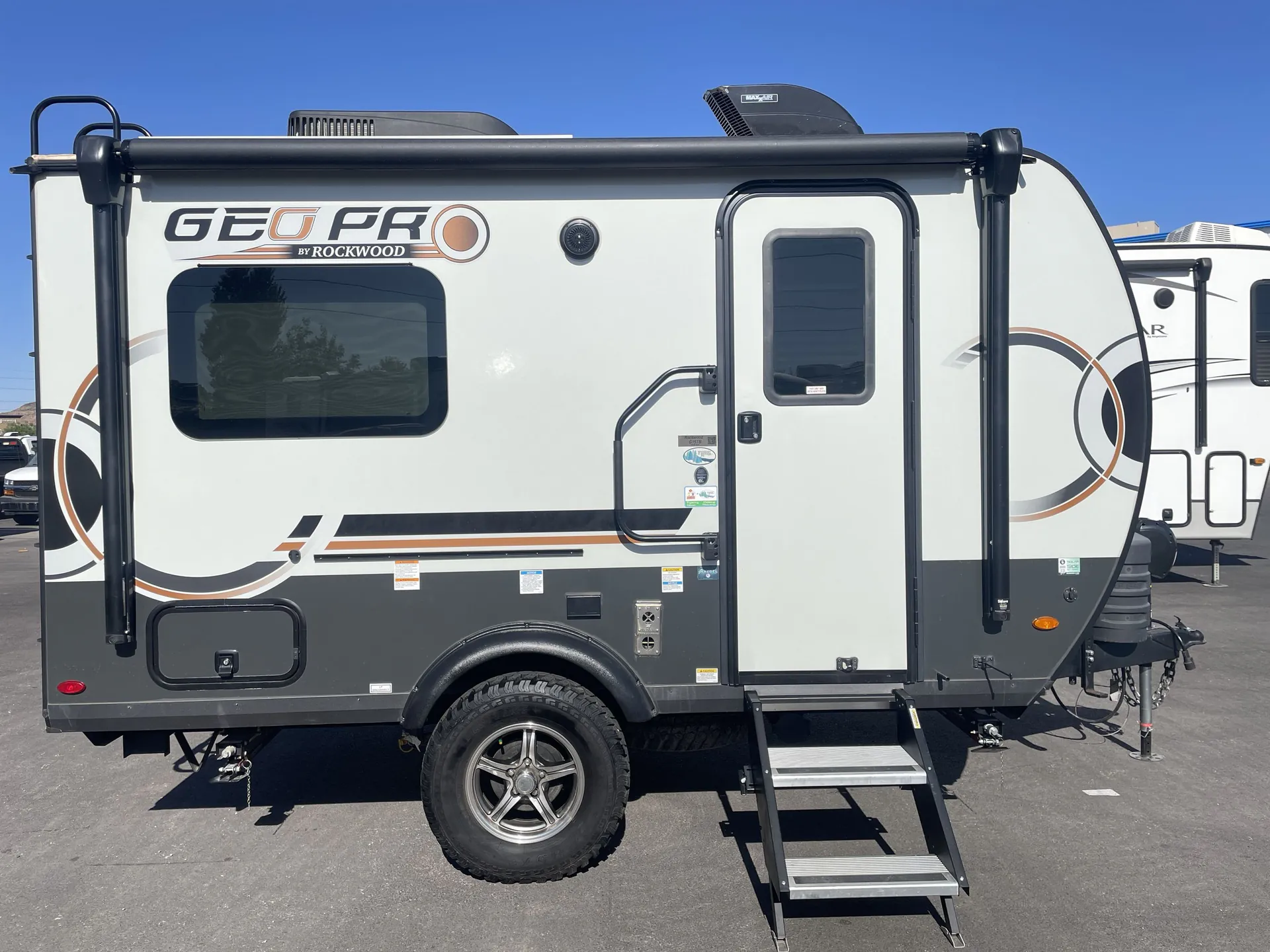 2024 Forest River Rockwood Geo-Pro 15TB — campside