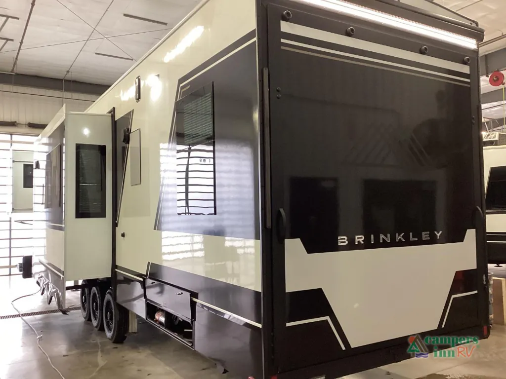 2026 Brinkley Model G 4150, Photos photo 16
