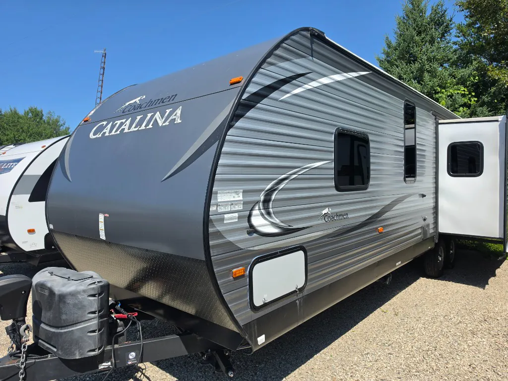2016 Coachmen Catalina 293RLS - Photo 3
