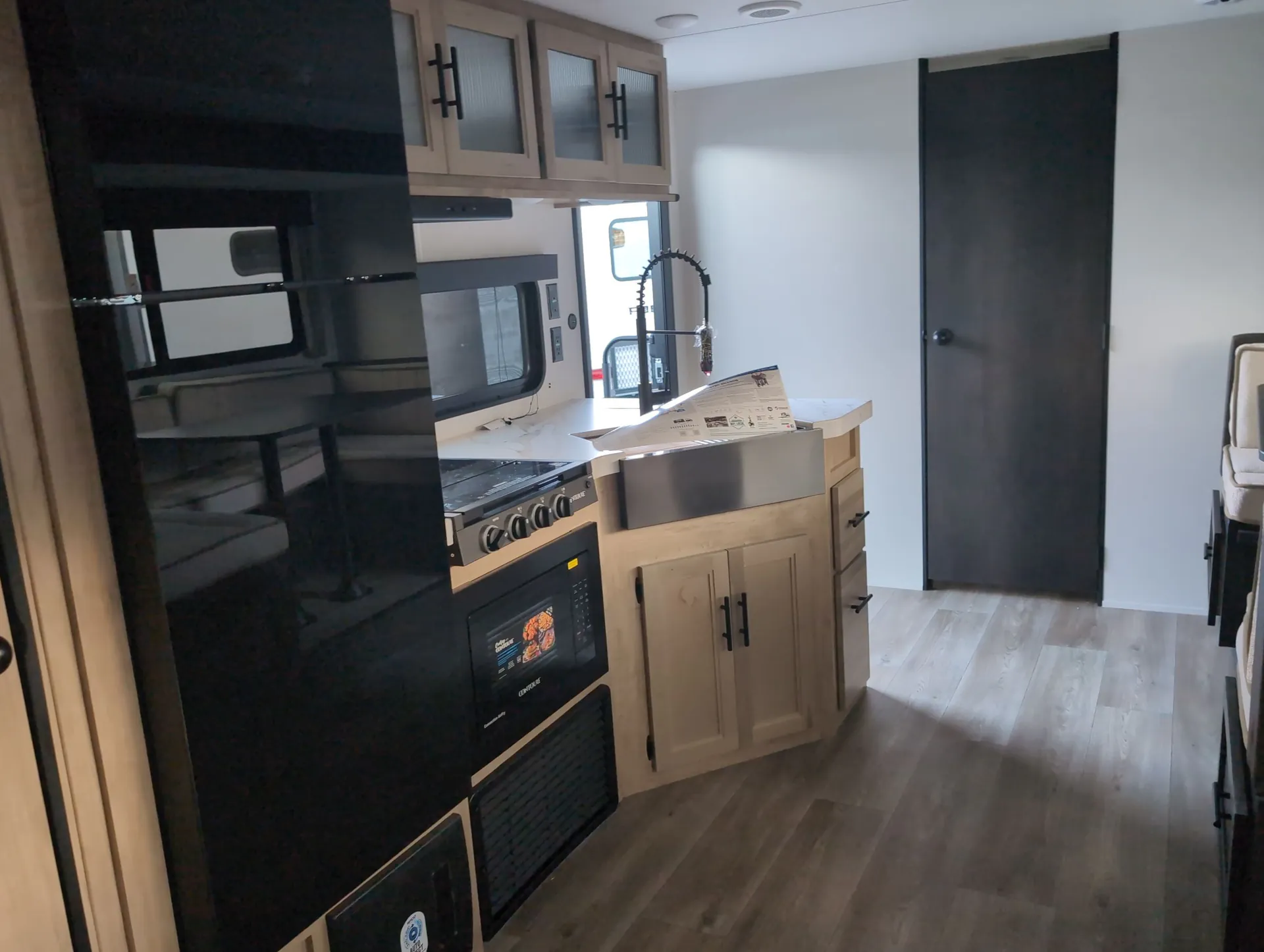 2027 Forest River Cherokee Grey Wolf 29QB — living area main
