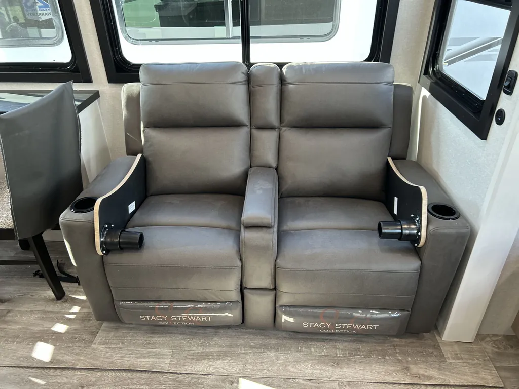 2026 Jayco Eagle 321RSTS, Photos photo 42