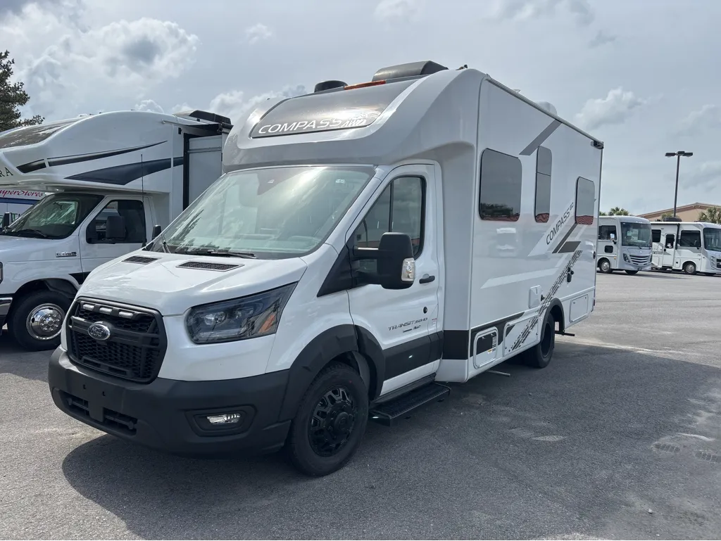 2026 Thor Motor Coach Compass 22MT - Photo 4