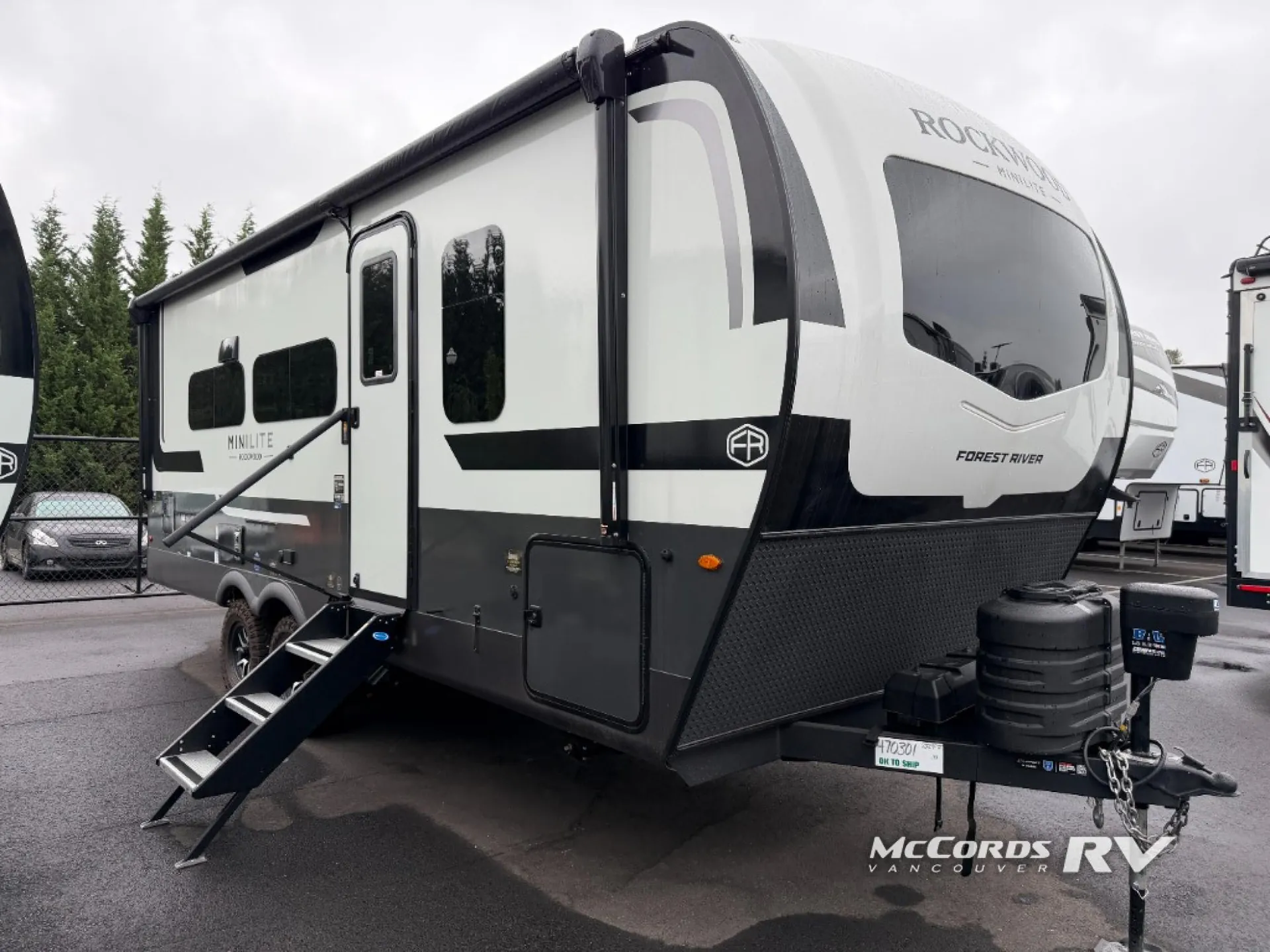 2027 Forest River Rockwood Mini Lite 2524FBT