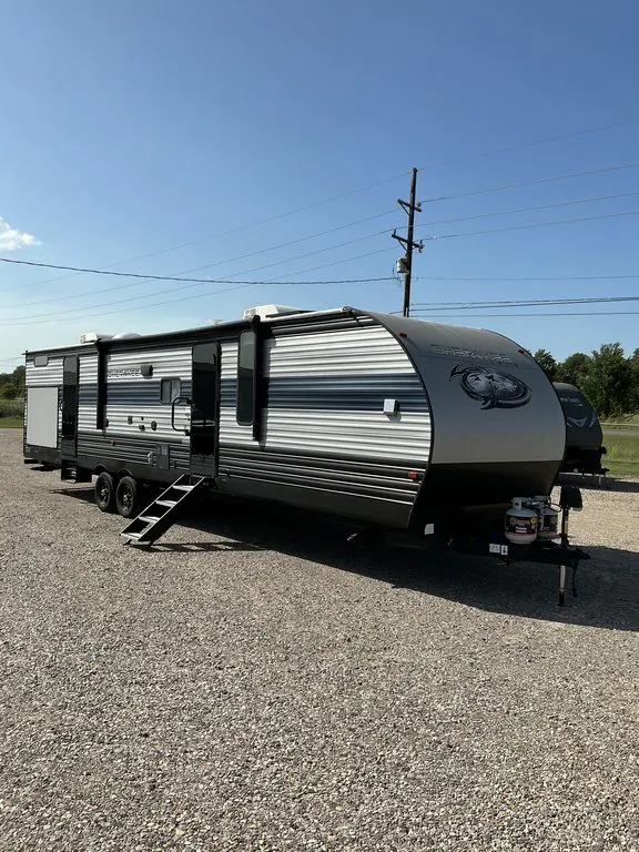 2022 Forest River Cherokee 324TS dealer photo 1 from I-49 RV