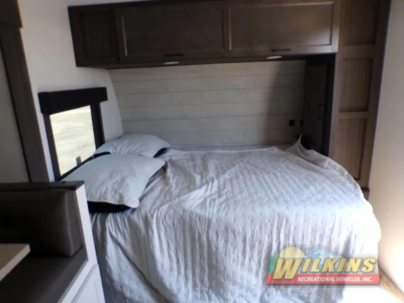 2026 Venture RV SportTrek Stinger Lite 161VUD - Photo 3