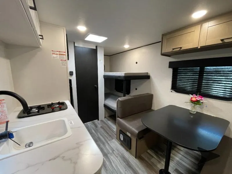 2026 Jayco Jay Flight SLX 170BH - Photo 3
