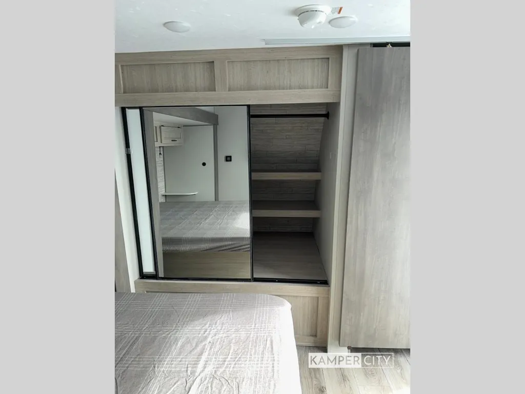 2026 Coachmen Catalina Legacy Edition 333DORM, Photos photo 51