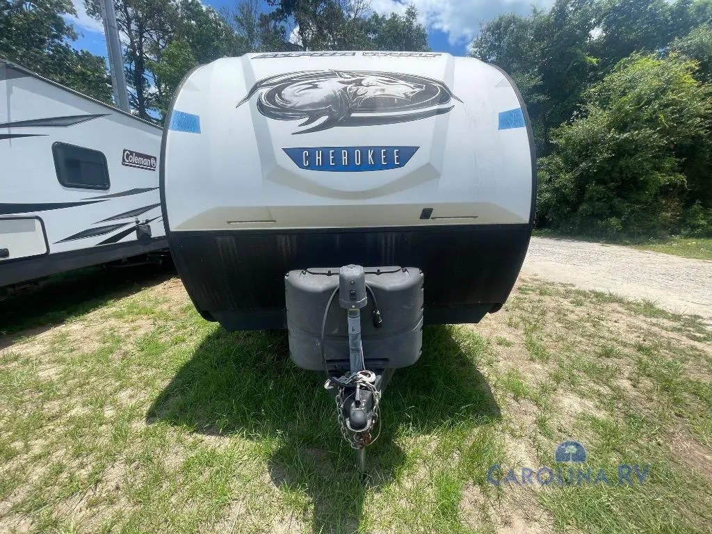 2020 Forest River Cherokee Alpha Wolf 26DBH - Photo 3